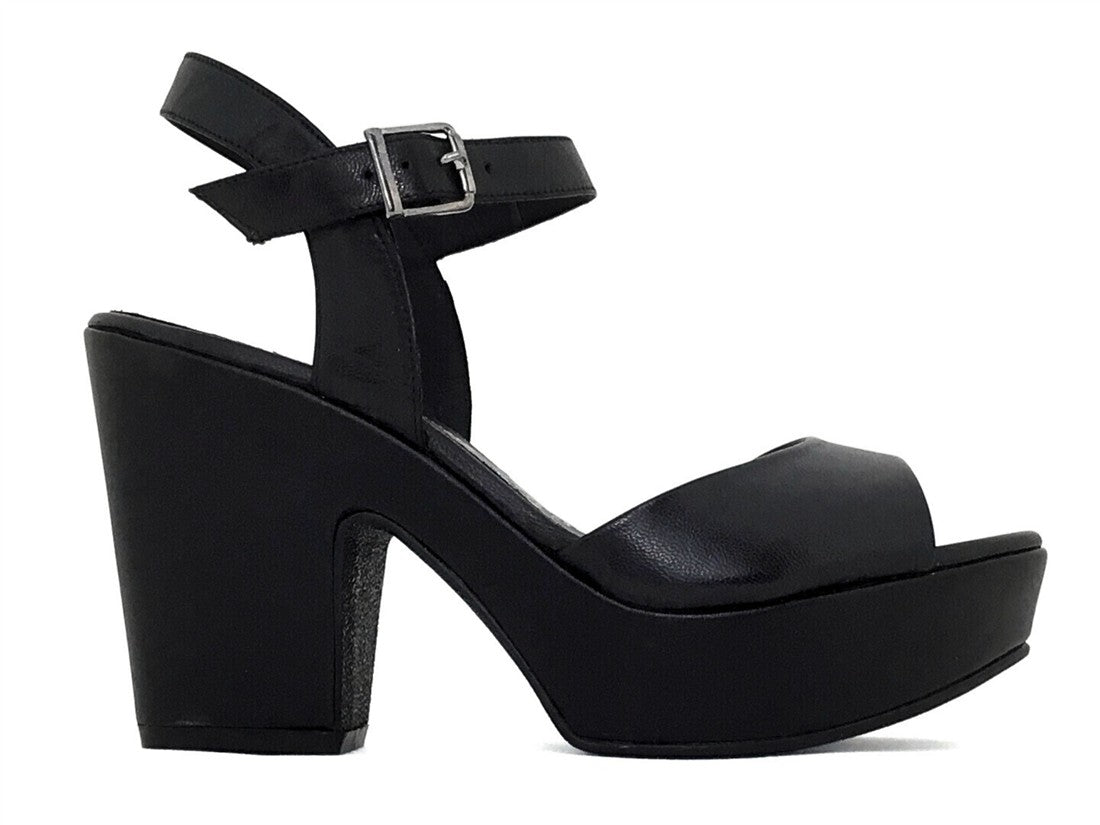 067311-1
